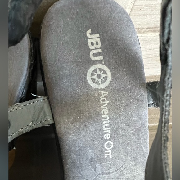 Jambu Black Gray ‘Daisy’ Memory Foam Sandals Strappy Wedge Womens Size 7 - Picture 2 of 5